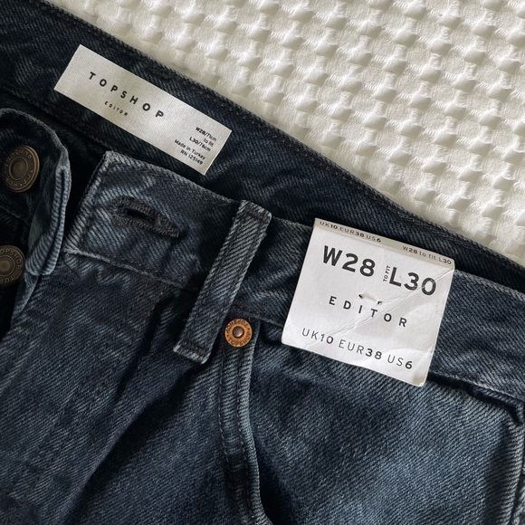 Topshop Mom Jeans - Picture 2 of 5